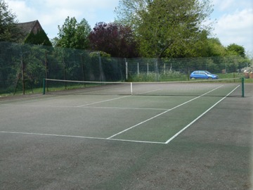 Barby Tennis Court
